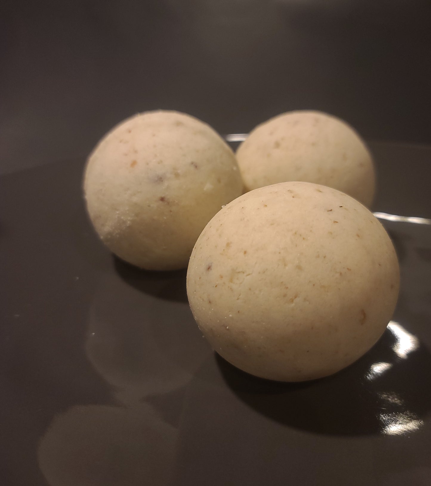 Shea Butter & Pink Himalayan Salt Moisture Boost Bath Bomb