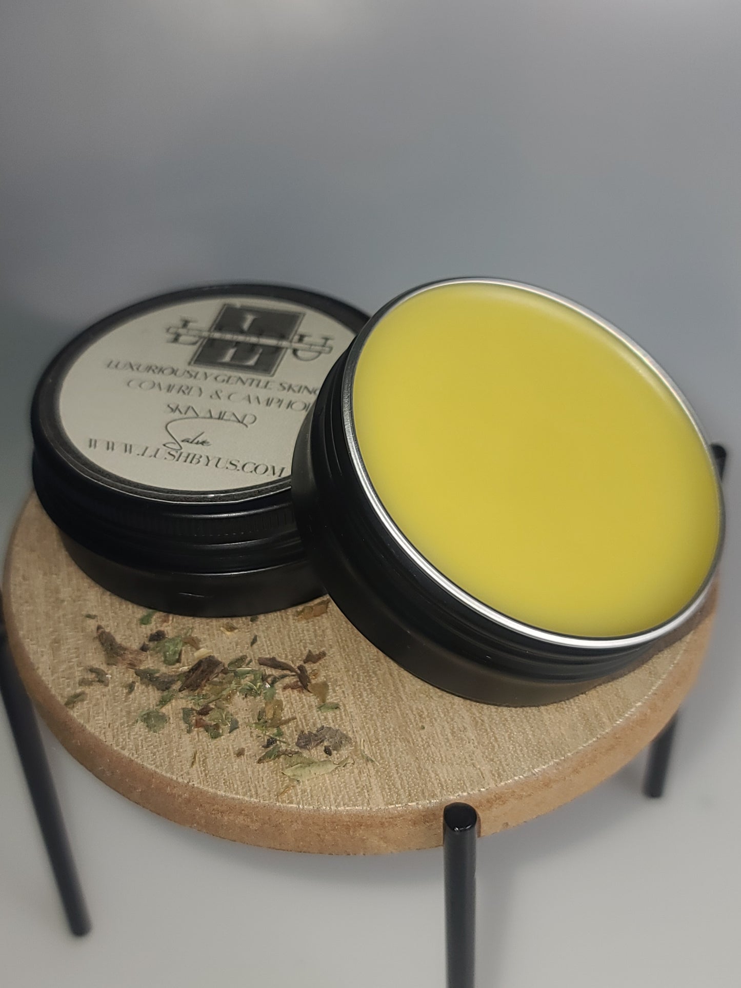 Comfrey & Camphor Salve