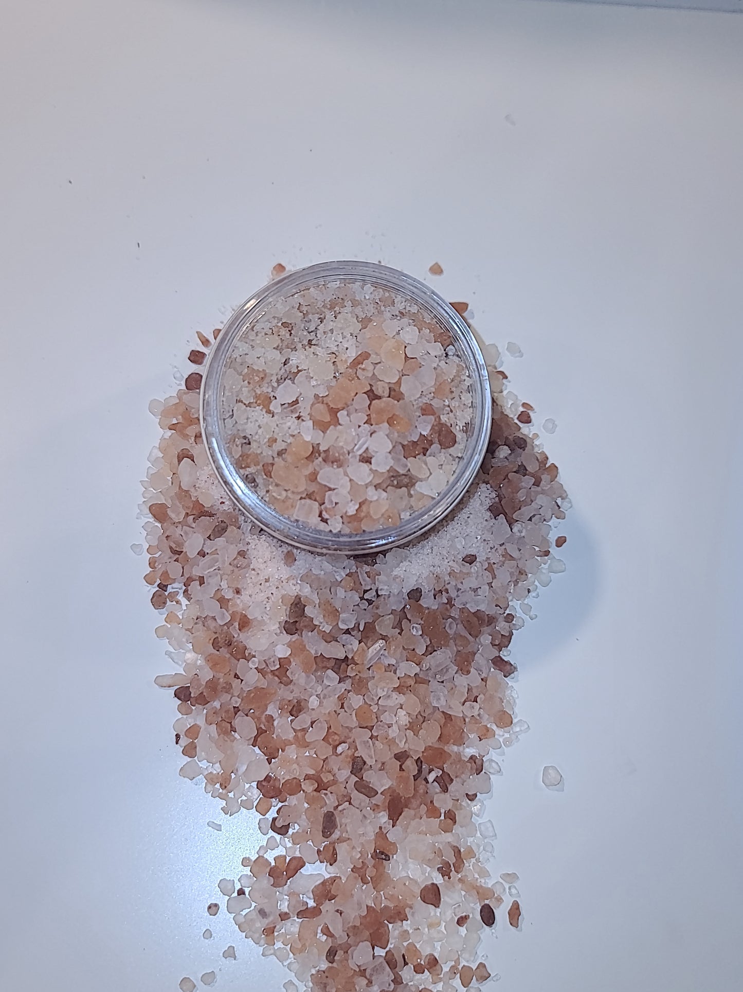 Pink Himalayan Salt and Eucalyptus Aura Foot Soak Trial